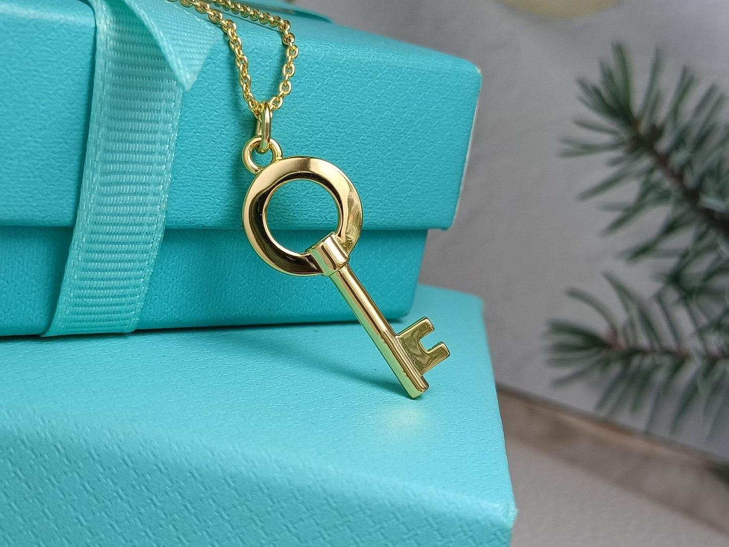 KEY NECKLACE