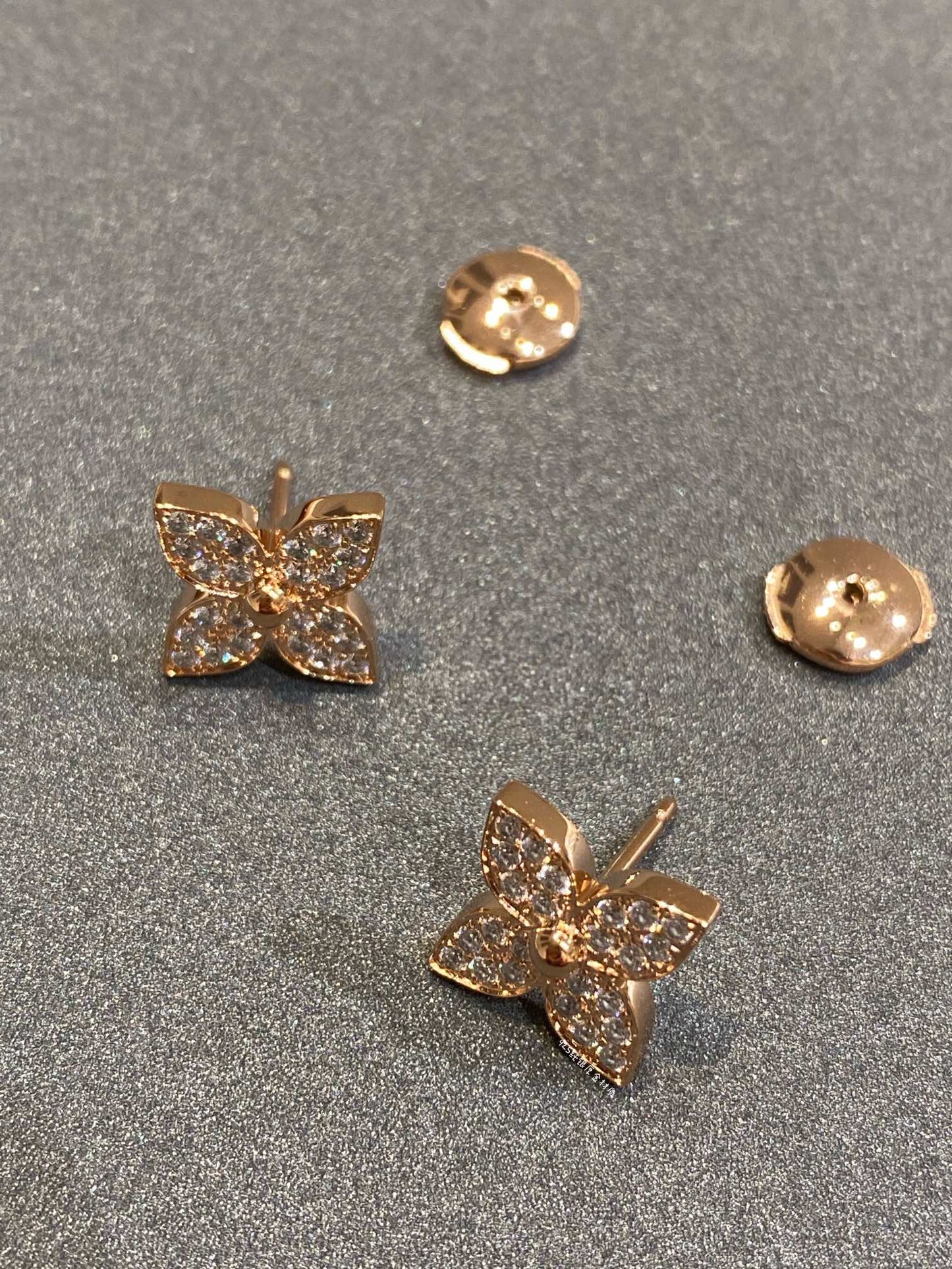 STAR DIAMOND EARRINGS