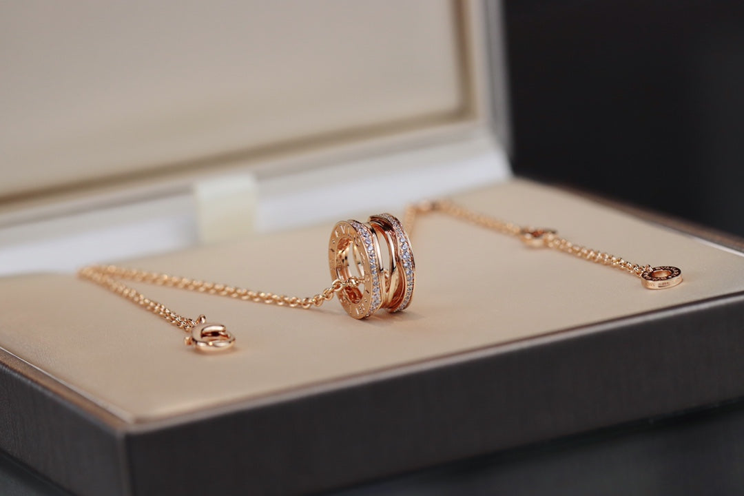 ZERO 1 PINK GOLD NECKLACE