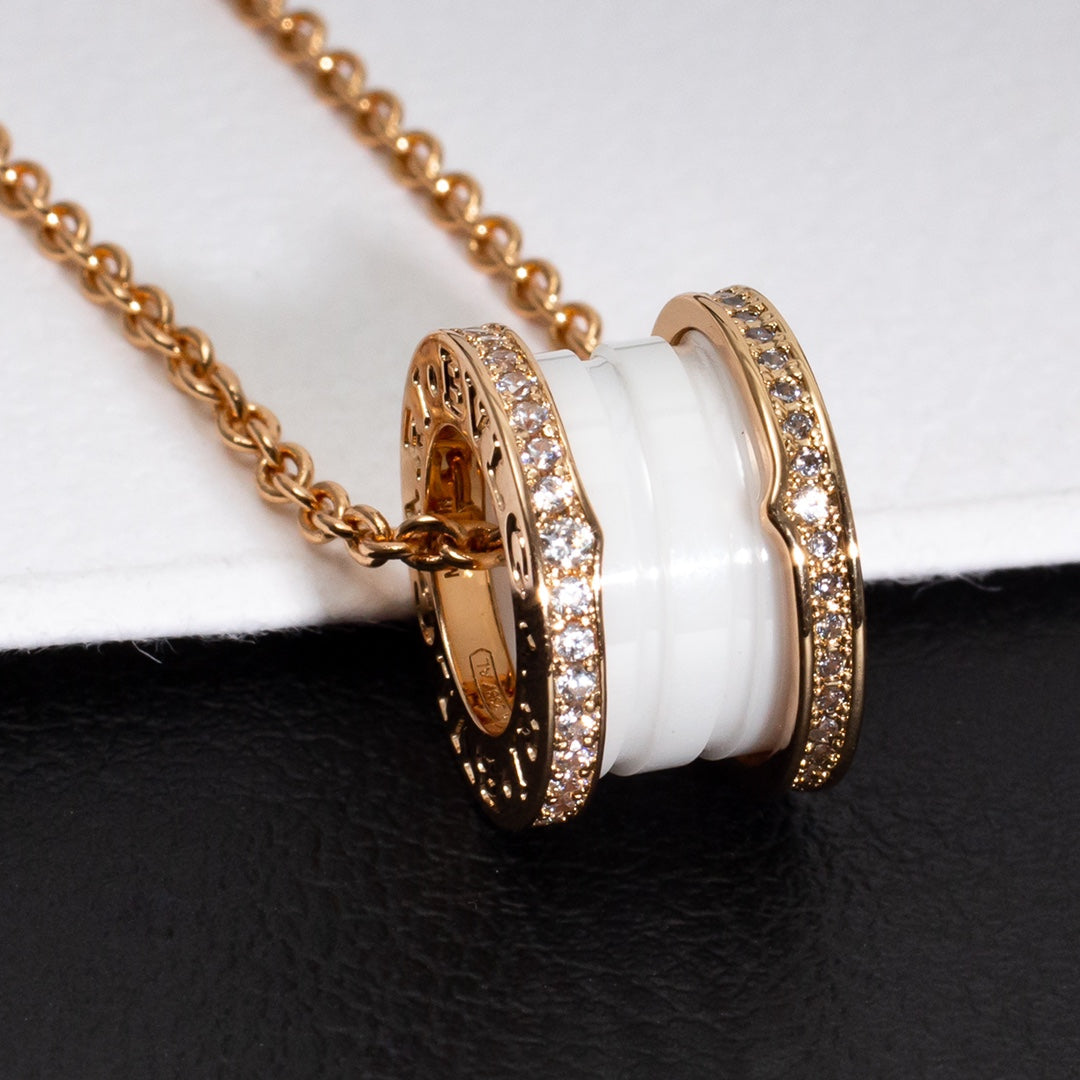 ZERO 1 WHITE CERAMIC PINK GOLD DIAMOND NECKLACE