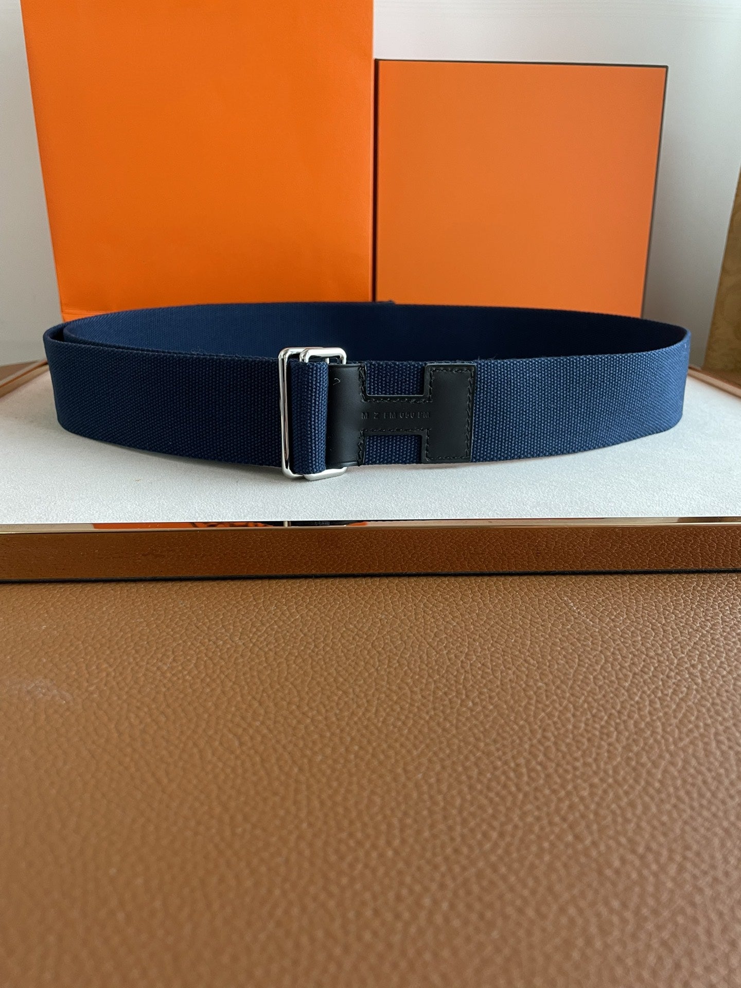 4.0CM BLUE TEXTILE  BLACK LEATHER H BELT