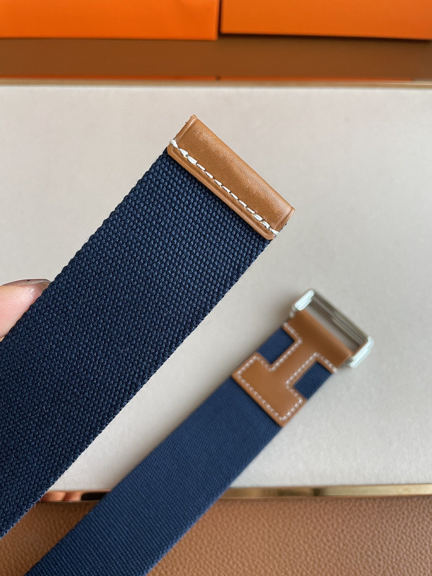 4.0CM BLUE TEXTILE  BROWN LEATHER H BELT