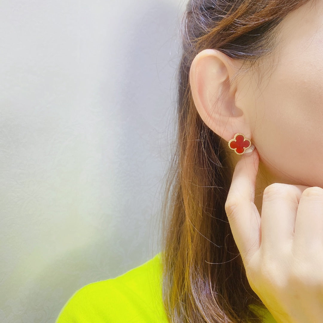 CLOVER MEDIUM CARNELIAN PINK GODL EARRINGS