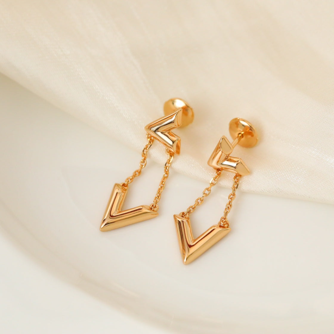 VOLT GOLD DROP EARRINGS