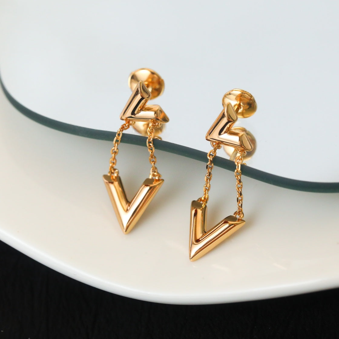 VOLT GOLD DROP EARRINGS