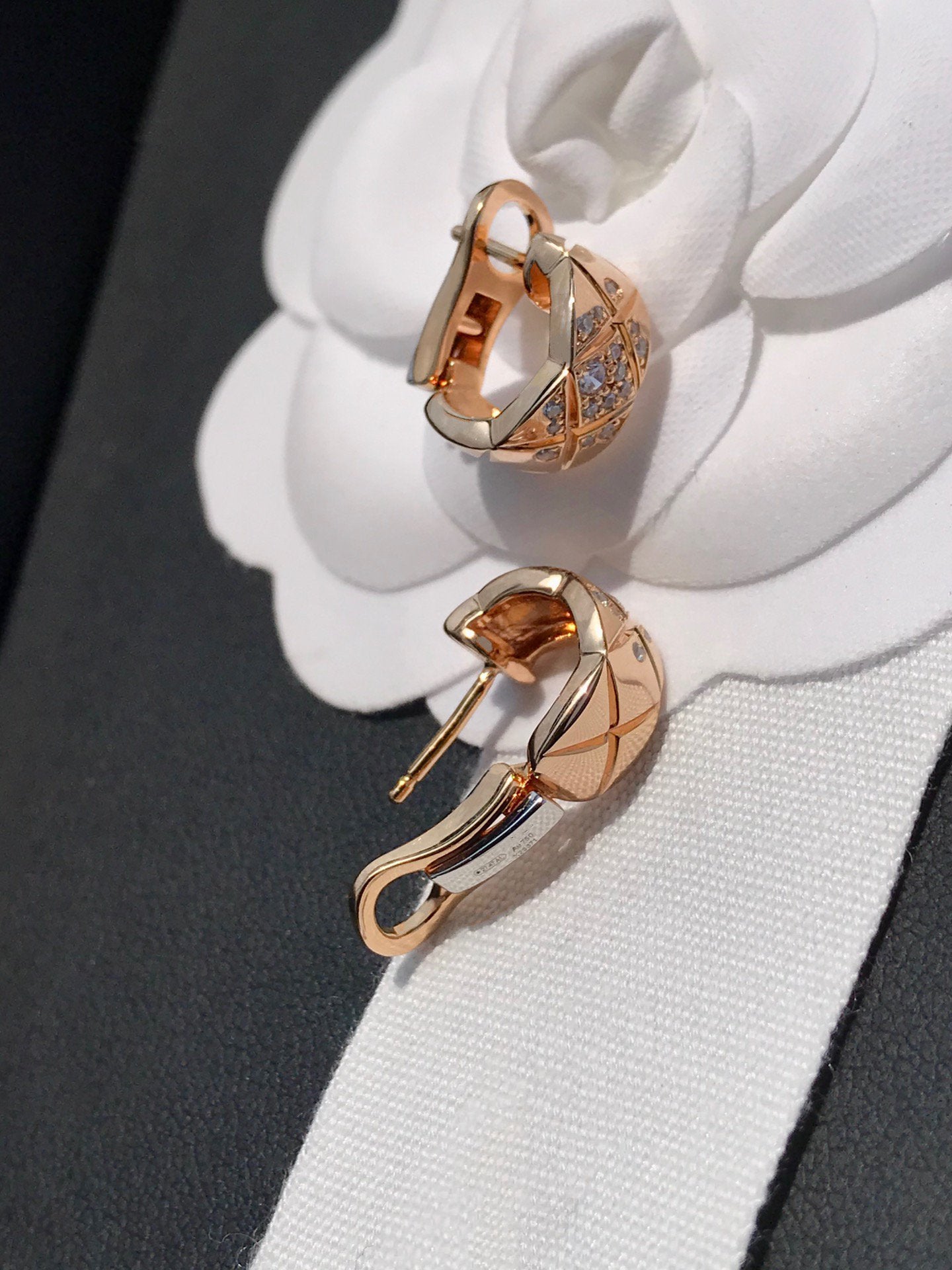 CRUSH DIAMOND PINK GOLD EARRINGS