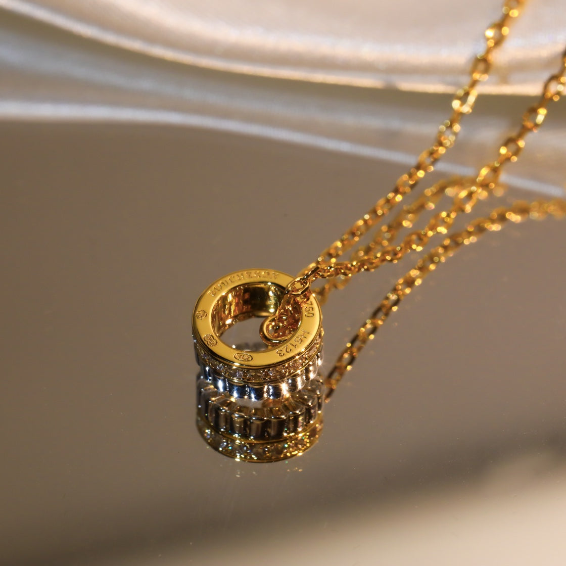 QUATRE 2 ROW PEDANT GOLD DIAMOND NECKLACE