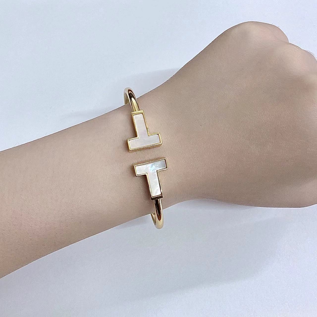 T WIDE MOP OPEN BRACELET