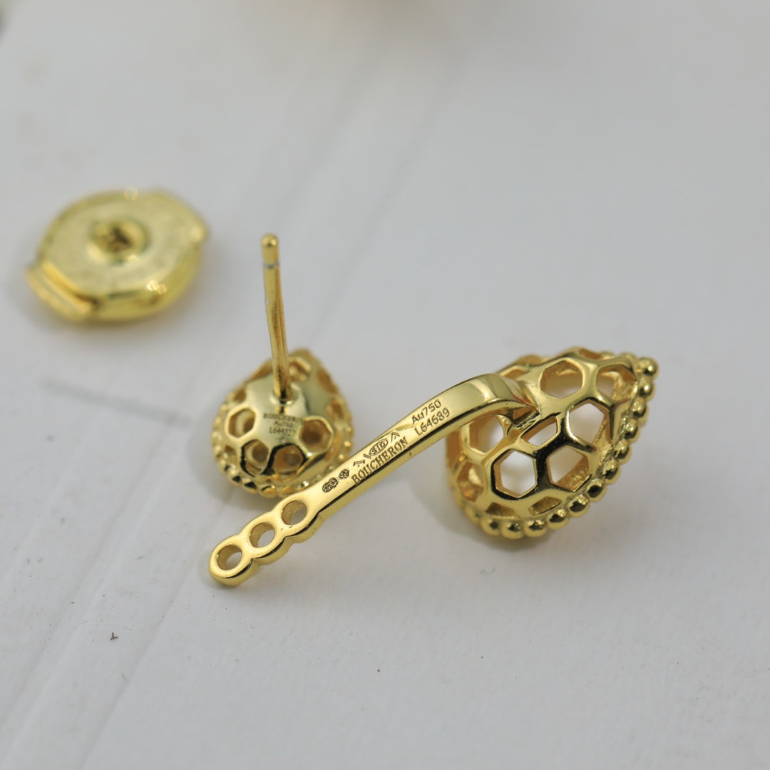 BOHEME MOP C SHAPE GOLD EARRINGS