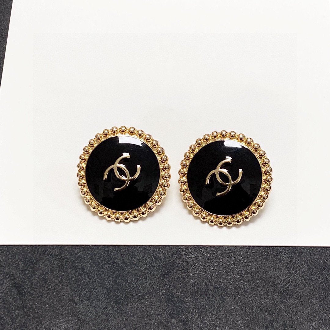 CC CIRCLE PINK GOLD ENAMEL STUD EARRINGS