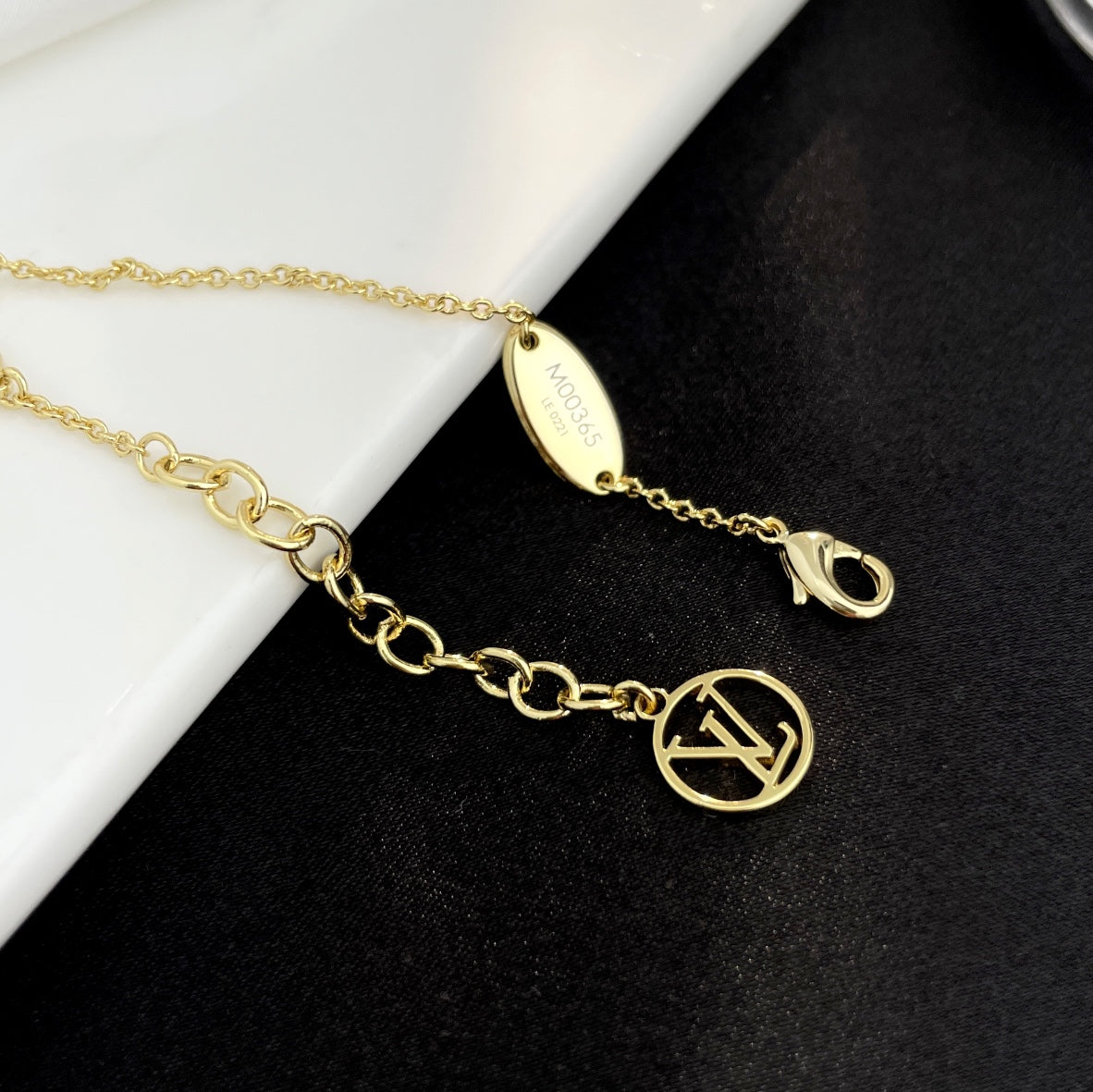 LOUISETTE GOLD BRACELET