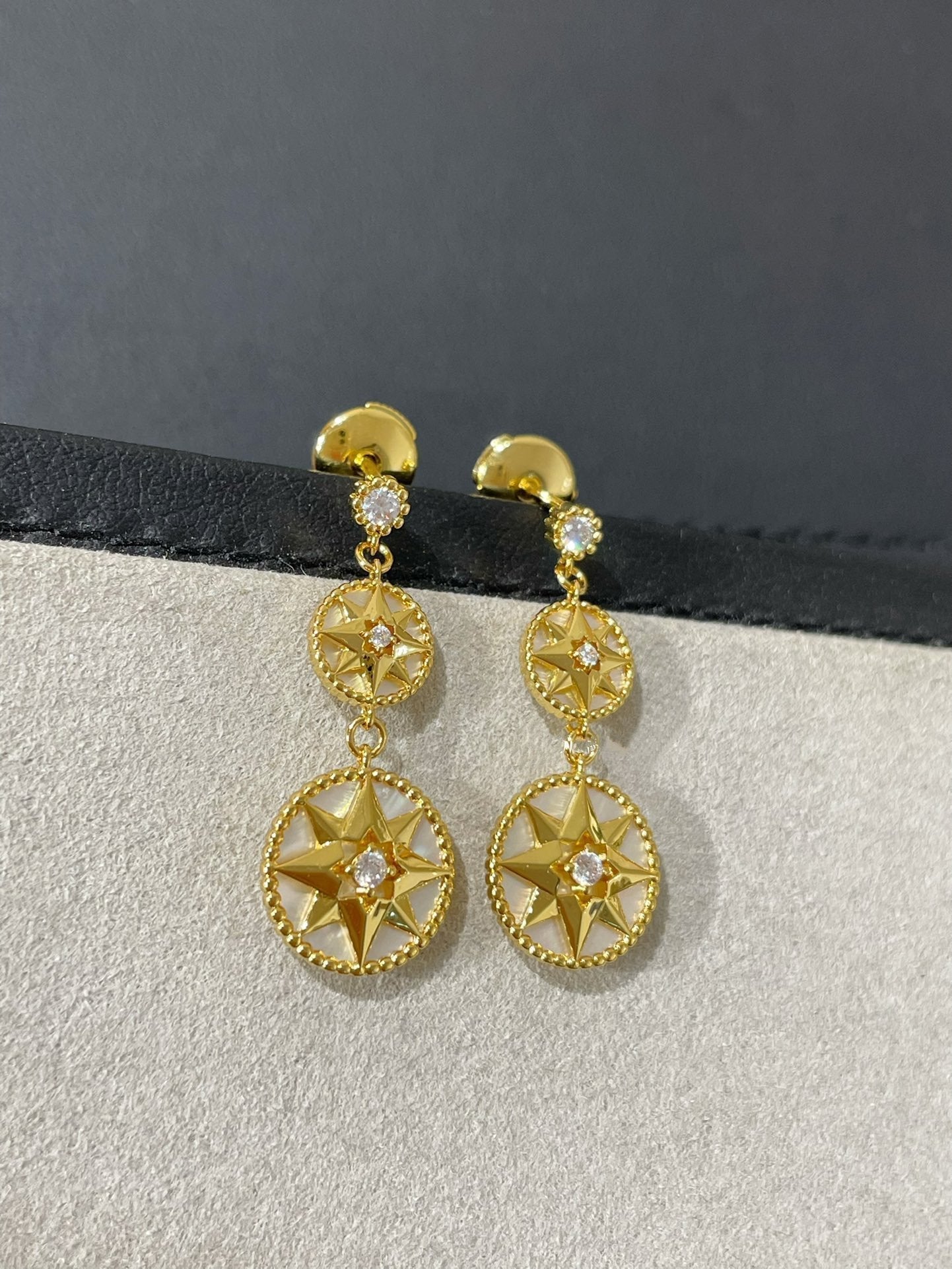 LUCKY STAR GOLD DIAMOND MOP 3 MOTIF DROP EARRINGS