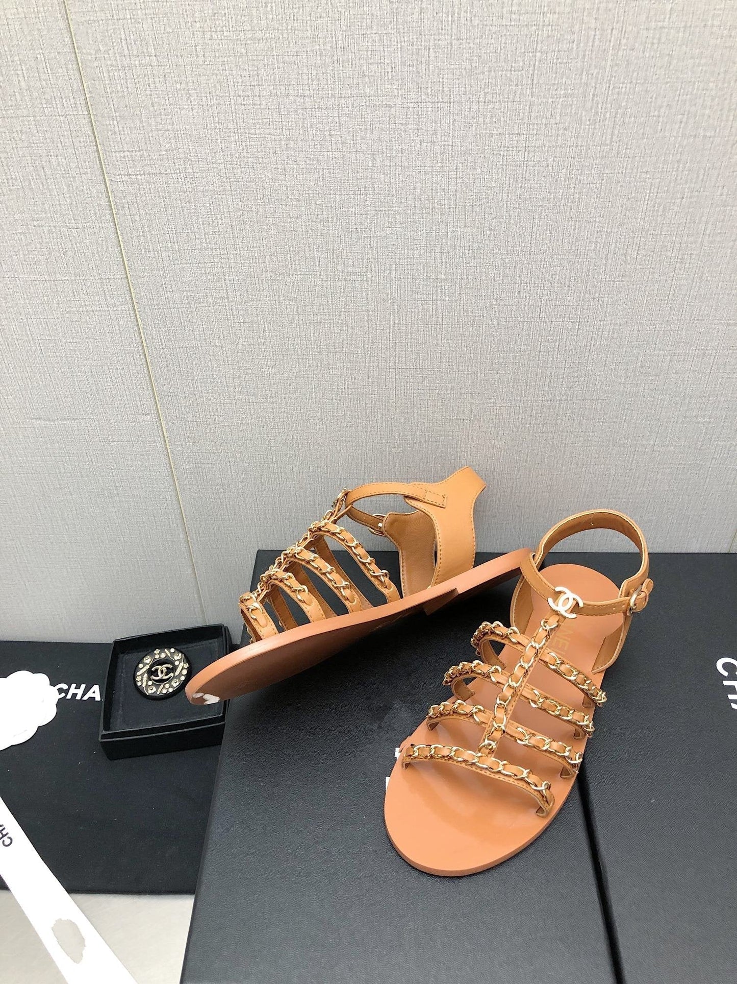 sandals brown lambskin