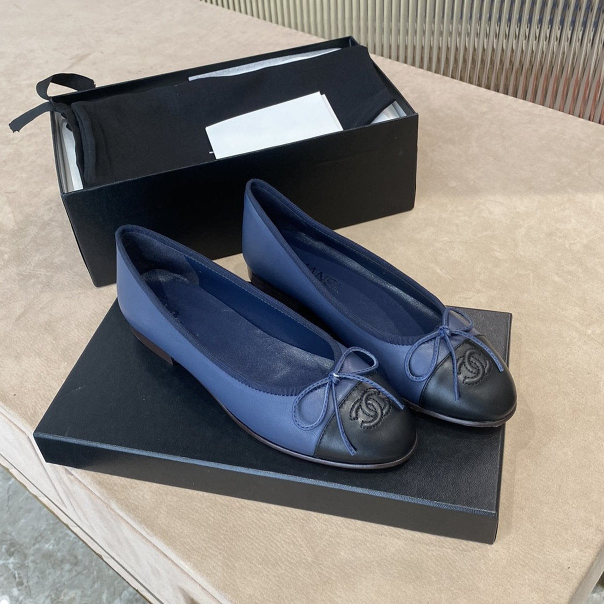 ballet flats dark blue black lambskin