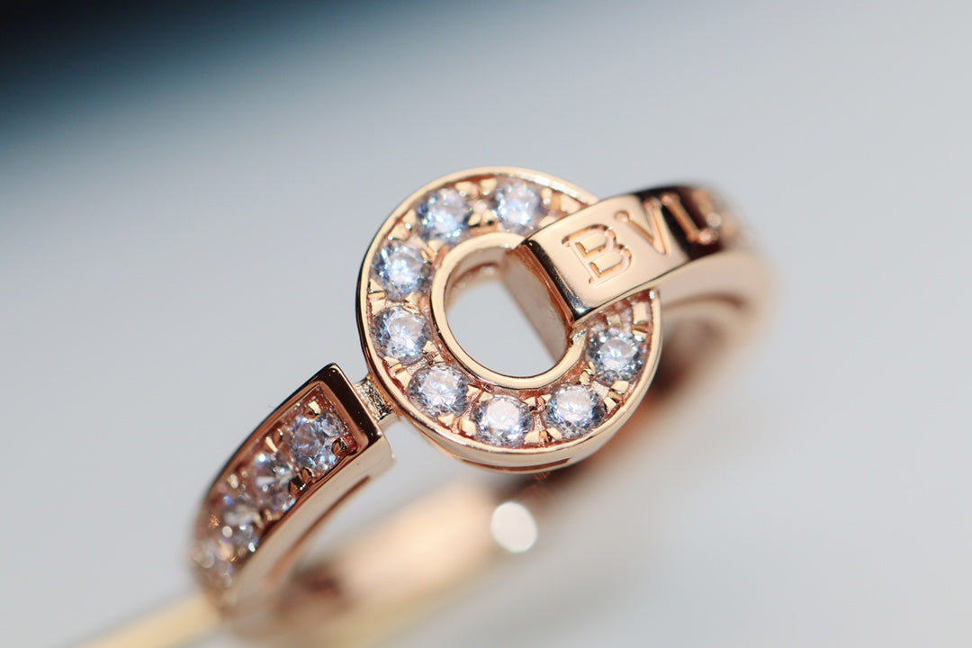 BV PINK GOLD DIAMOND RING