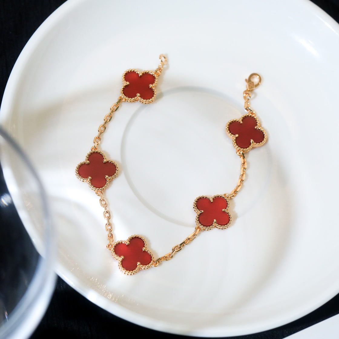 CLOVER BRACELET 5 MOTIF CARNELIAN