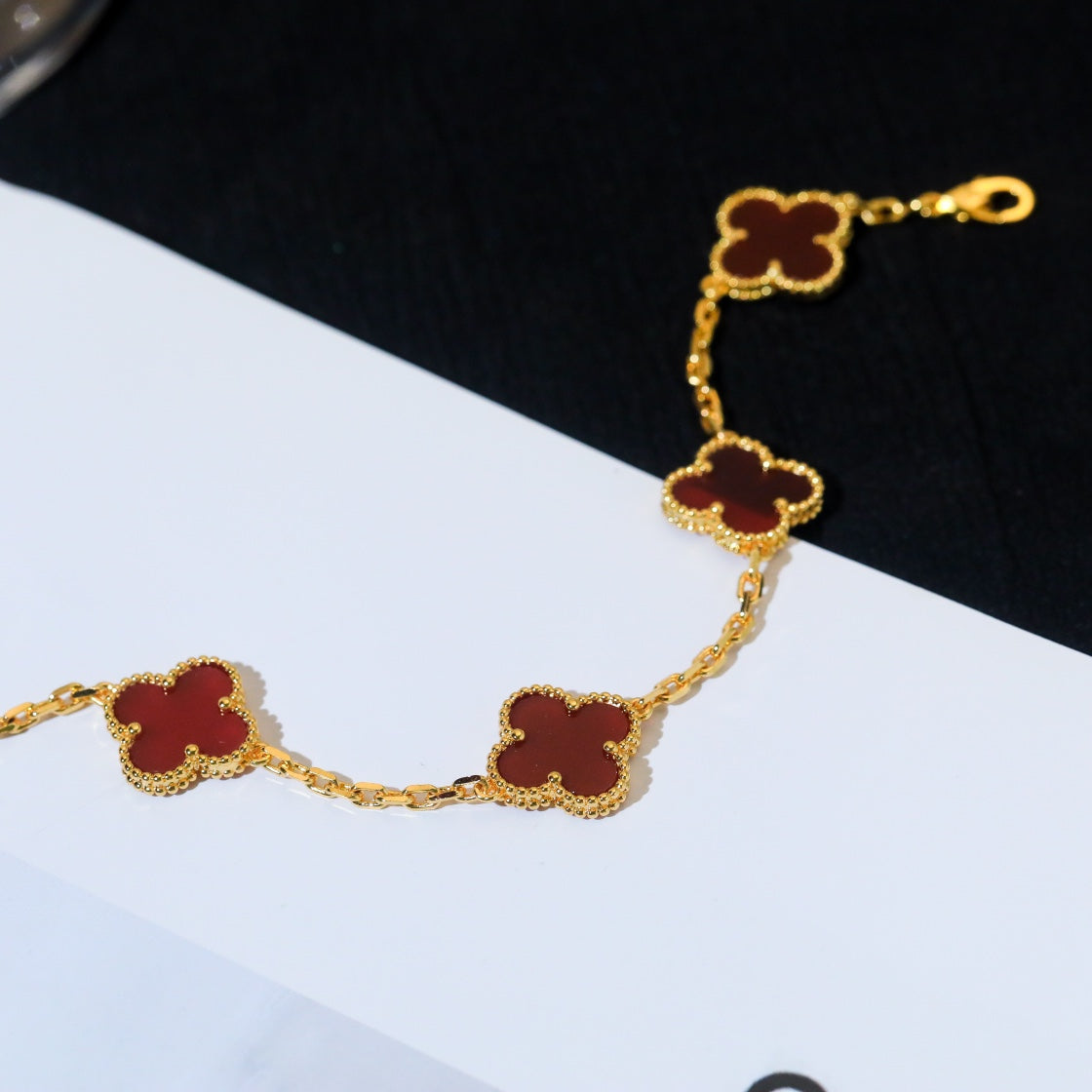 CLOVER BRACELET 5 MOTIF CARNELIAN