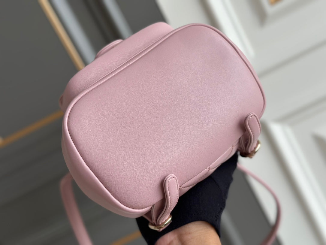 SMALL BACKPACK 18 LIGHT PINK LAMBSKIN