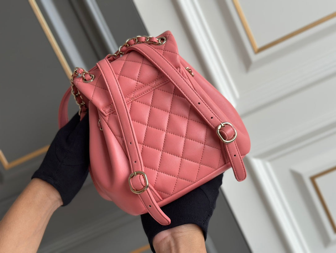 SMALL BACKPACK 18 PINK LAMBSKIN