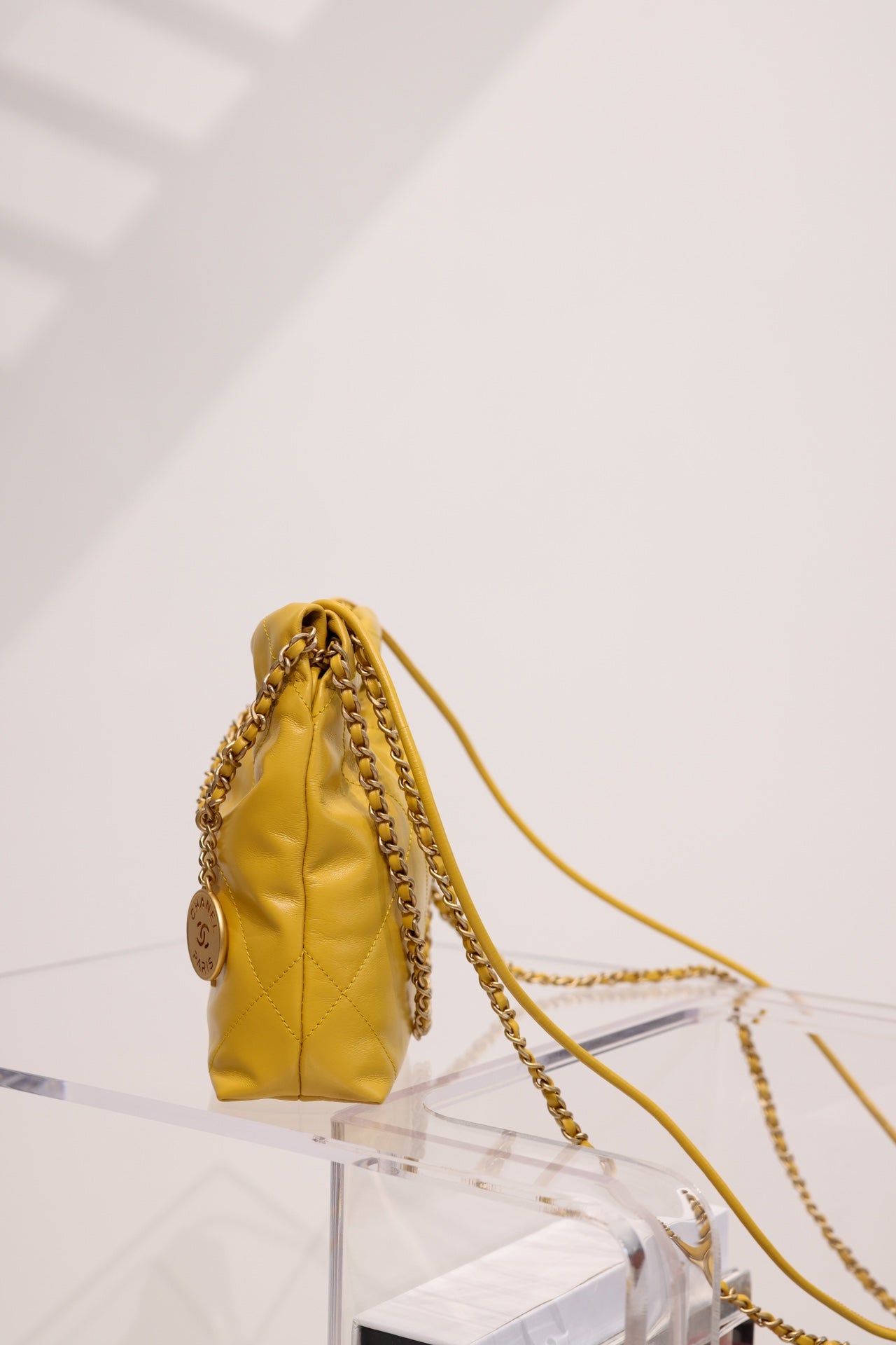 CC HOBO BAG 22 YELLOW LAMBSKIN GOLD HARDWARE