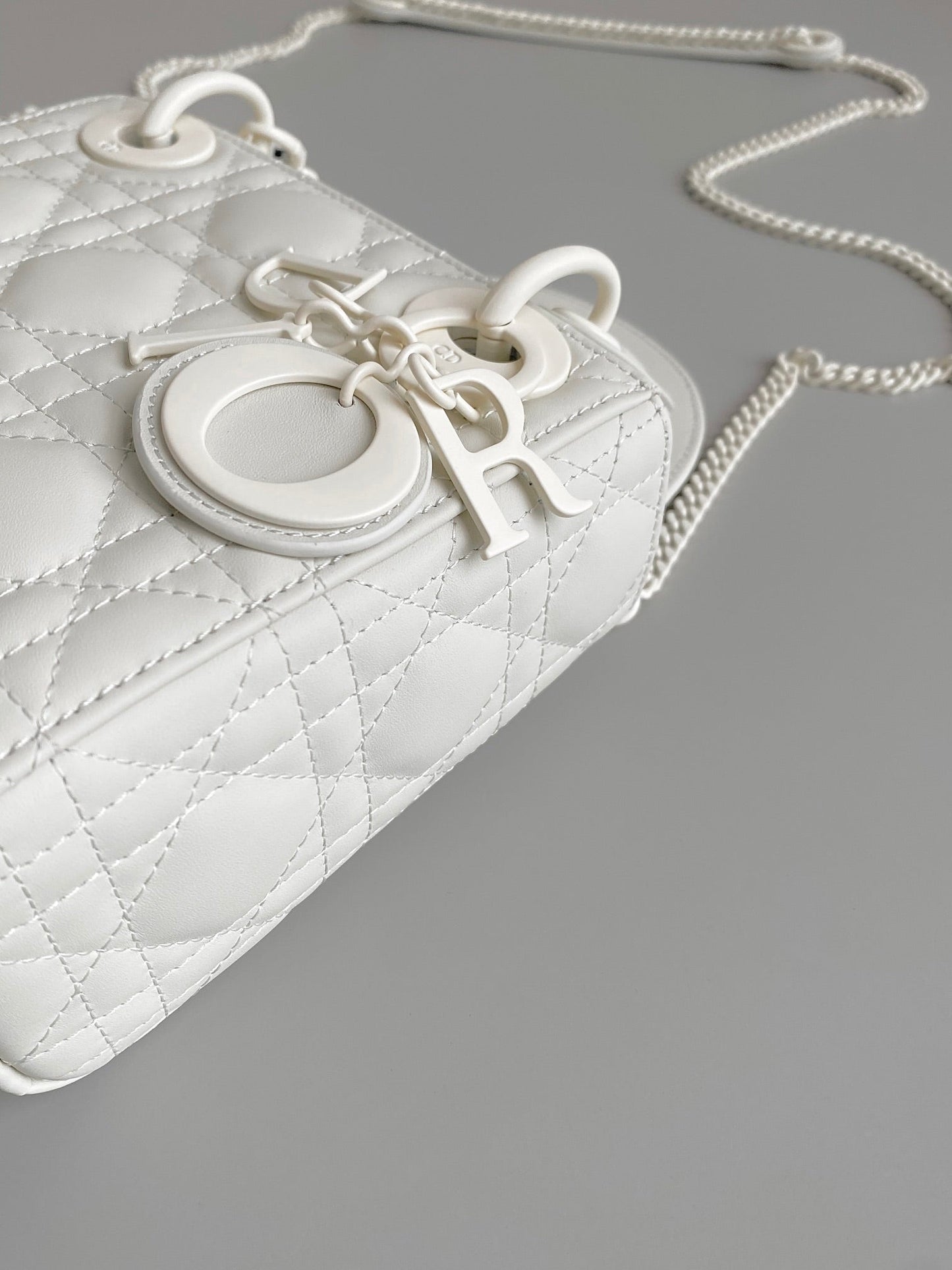 MINI LADY 17 MY ABC WHITE LAMBSKIN