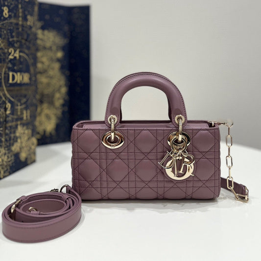 SMALL LADY D-JOY 22 PURPLE LAMBSKIN