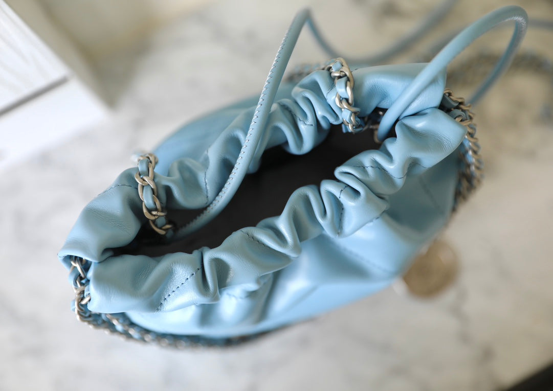 CC 22 ANTIBA HOBO BAG CLOUD BLUE 20CM