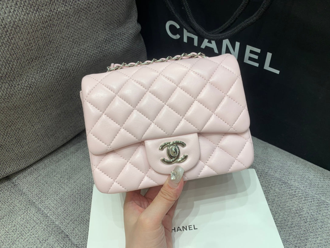 MINI SQUARE FLAP BAG 17CM PINK LAMBSKIN SILVER HARDWARE