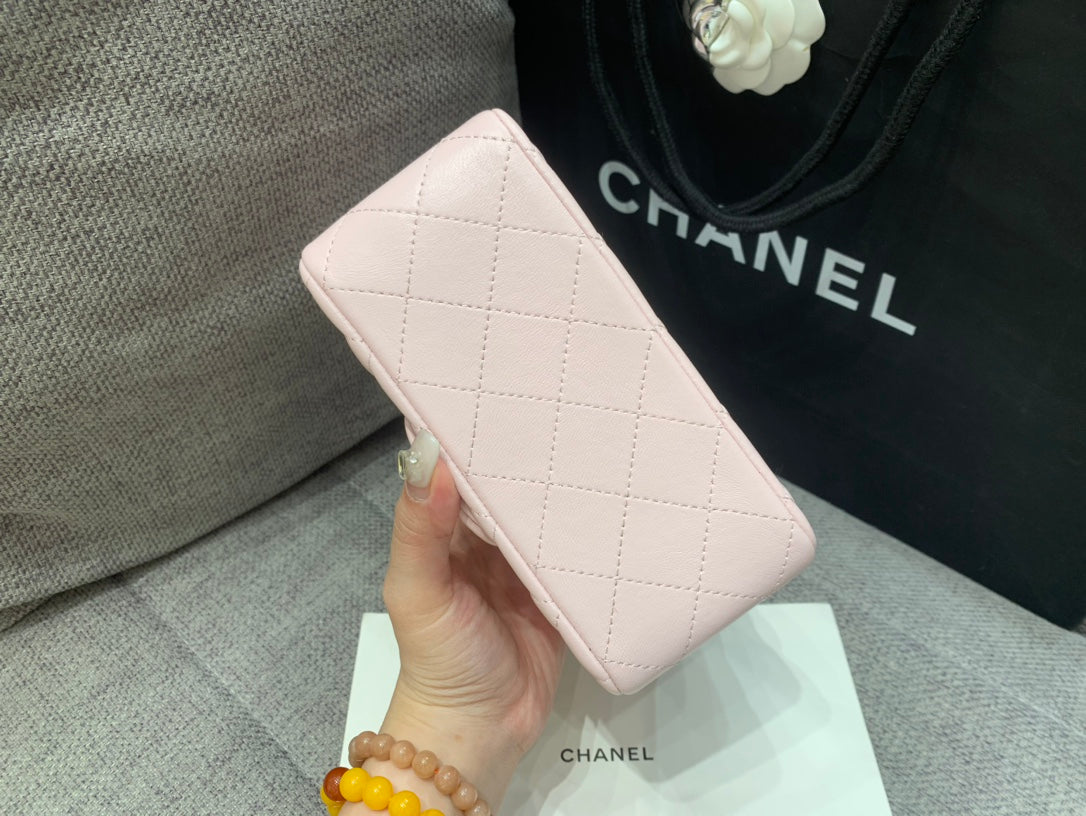 MINI SQUARE FLAP BAG 17CM PINK LAMBSKIN SILVER HARDWARE