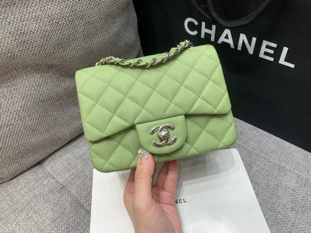 MINI SQUARE FLAP BAG 17CM GREEN CAVIAR SILVER HARDWARE