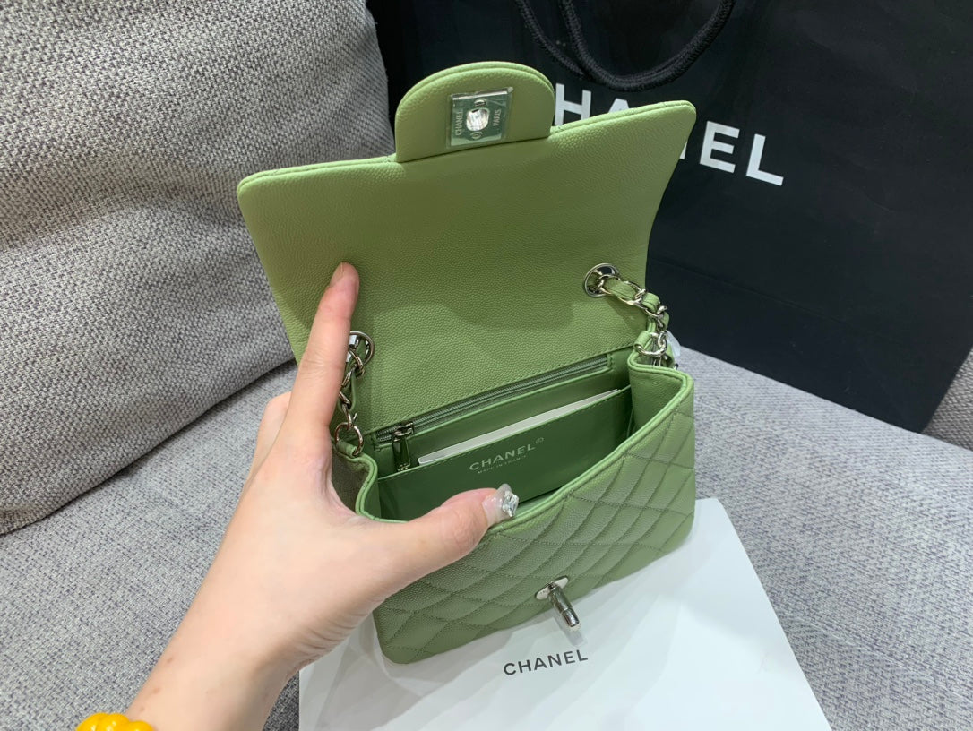 MINI SQUARE FLAP BAG 17CM GREEN CAVIAR SILVER HARDWARE