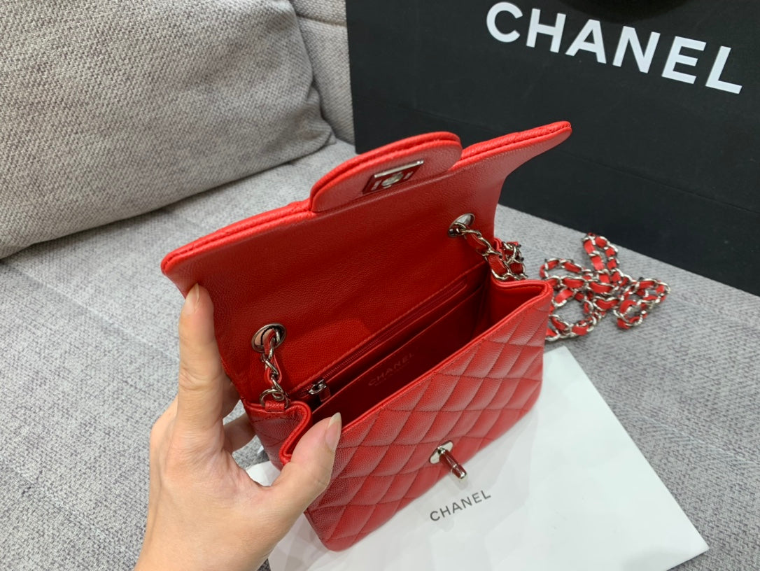 MINI SQUARE FLAP BAG 17CM RED CAVIAR SILVER HARDWARE