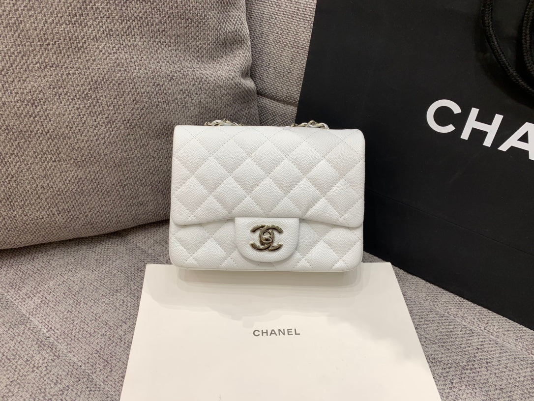 MINI SQUARE FLAP BAG 17CM WHITE CAVIAR SILVER HARDWARE