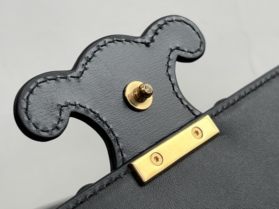 CUIR TRIOMPHE 20 BLACK CALFSKIN GOLD HARDWARE