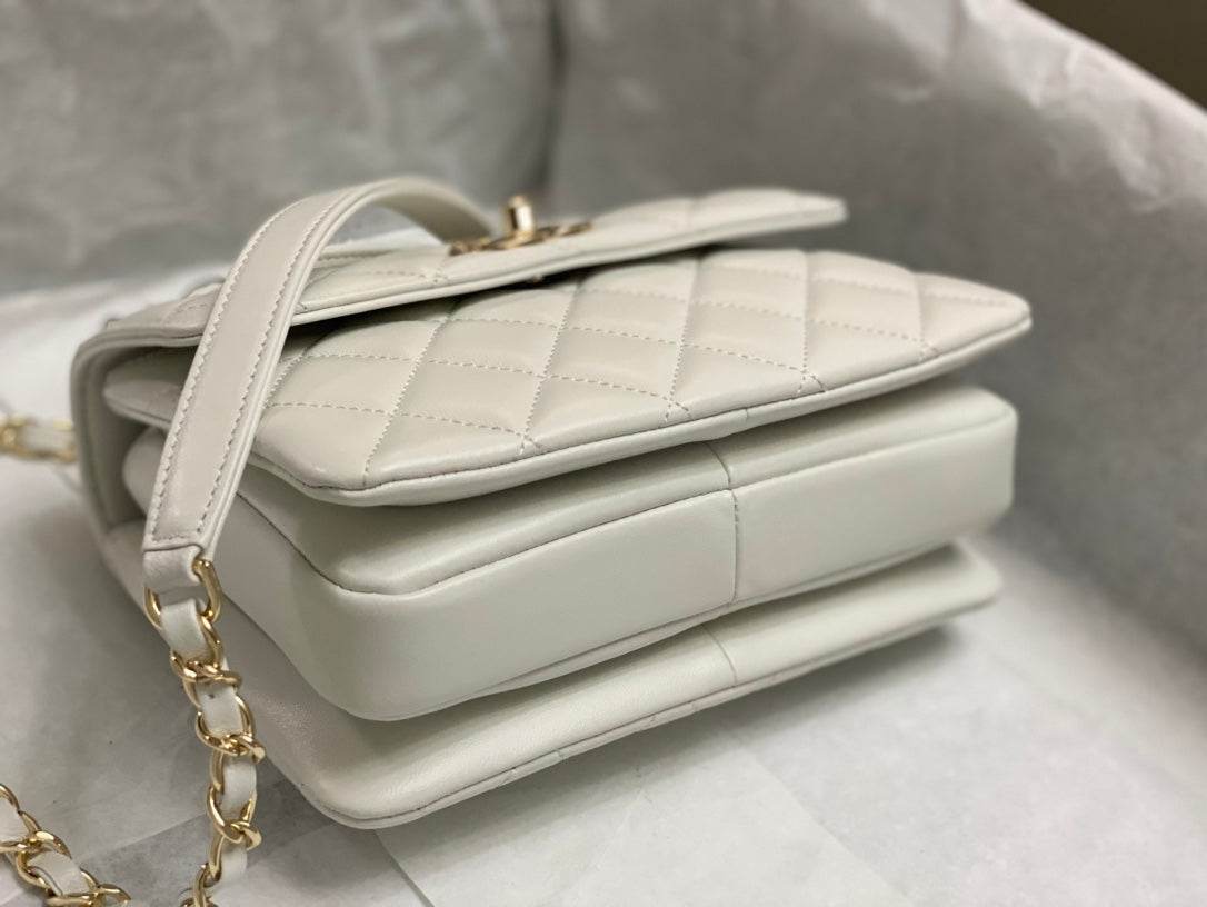 CC TRENDY 20CM WHITE LAMBSKIN GOLD HARDWARE