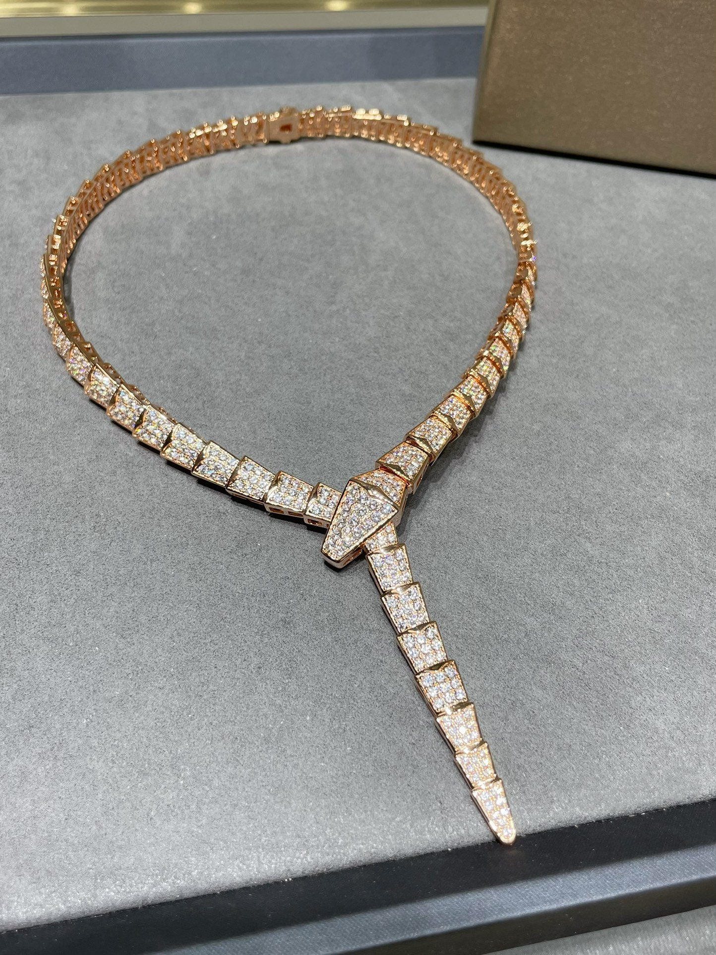 SERPENTI VIPER PINK GOLD DIAMOND PAVED NECKLACE