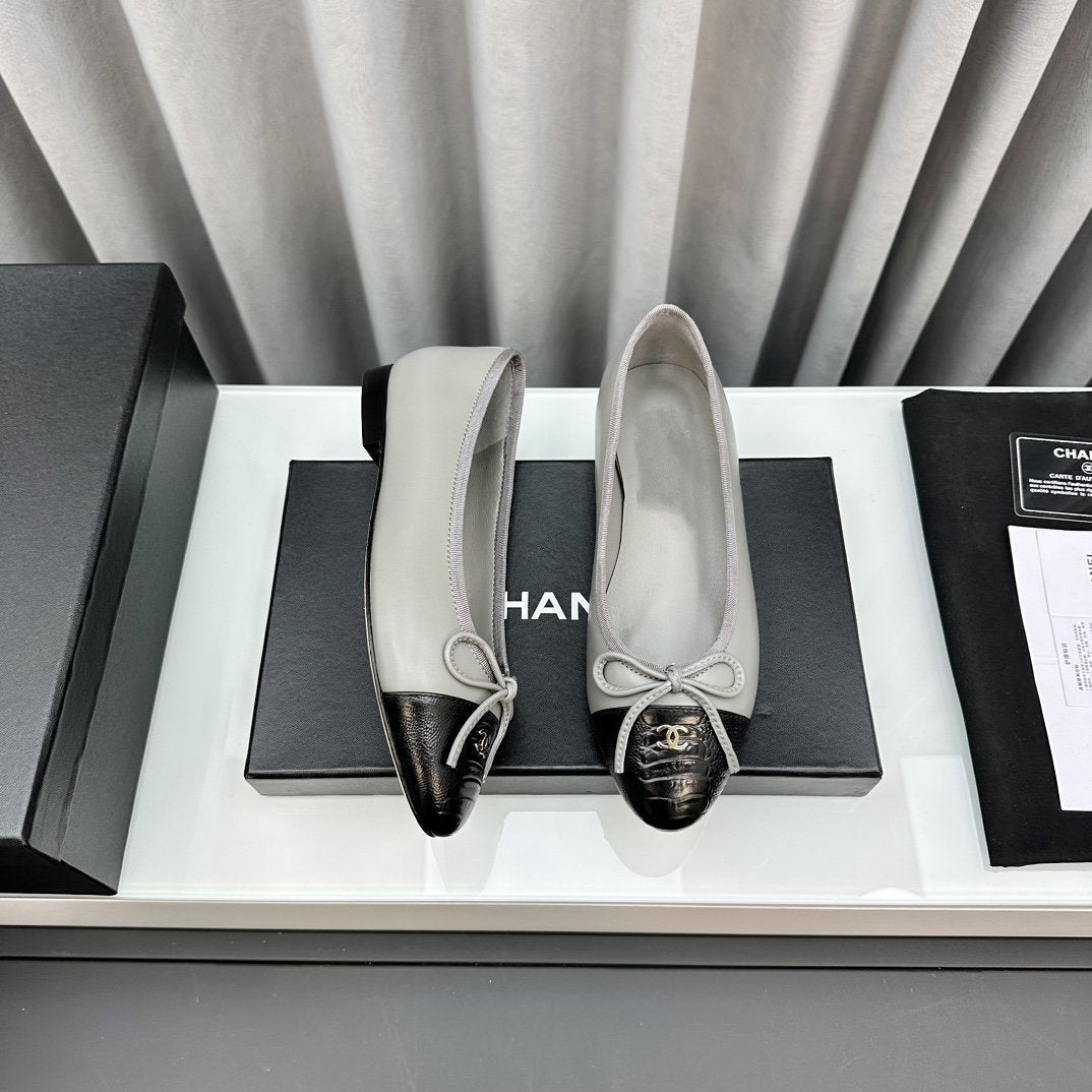 ballet flats grey black lambskin