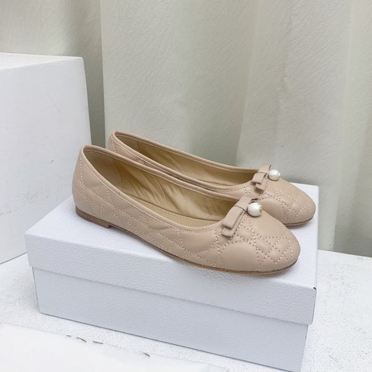 CD BALLET FLAT BEIGE MOP FRONT