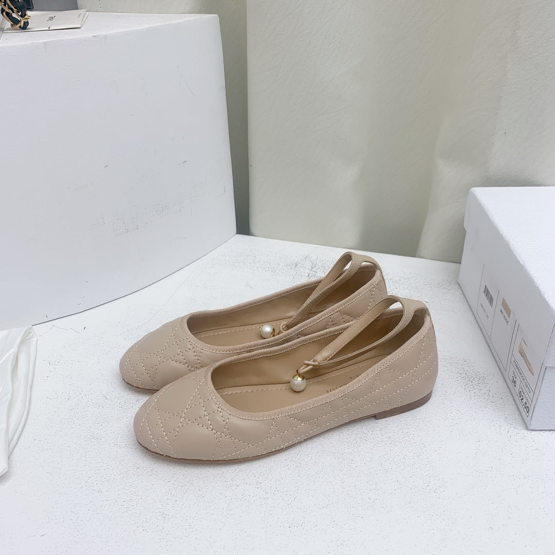 CD BALLET FLAT BEIGE MOP