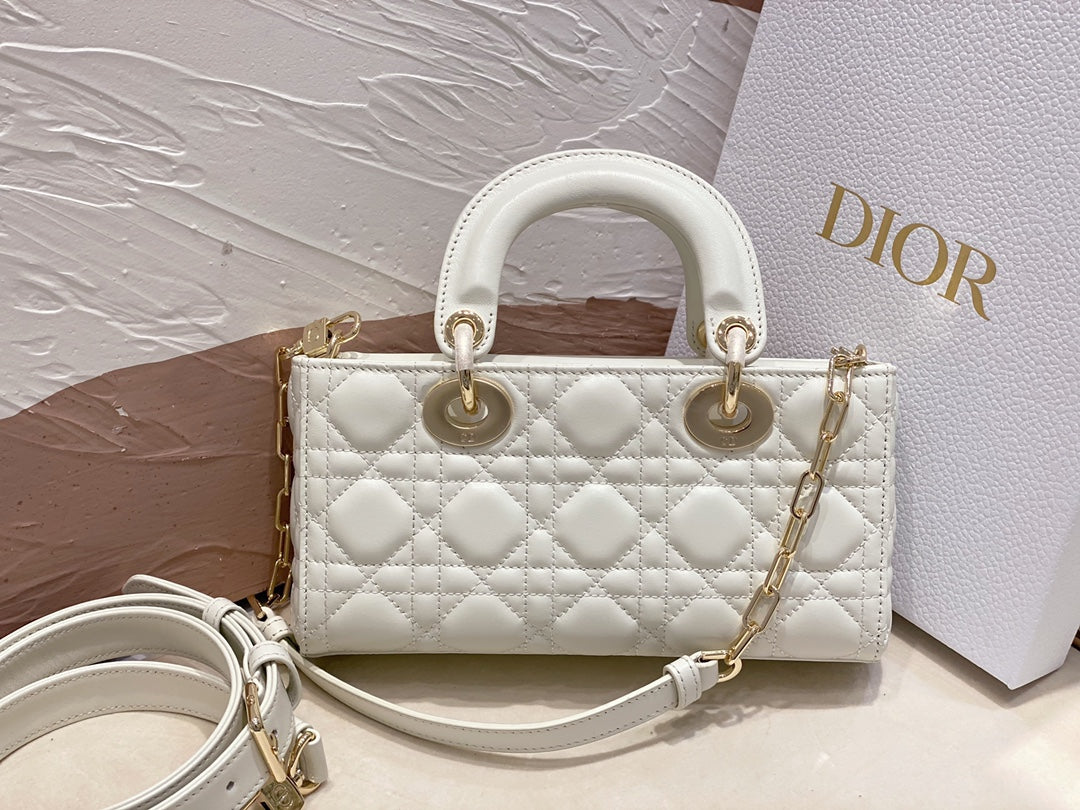 SMALL LADY D-JOY 22 WHITE LAMBSKIN