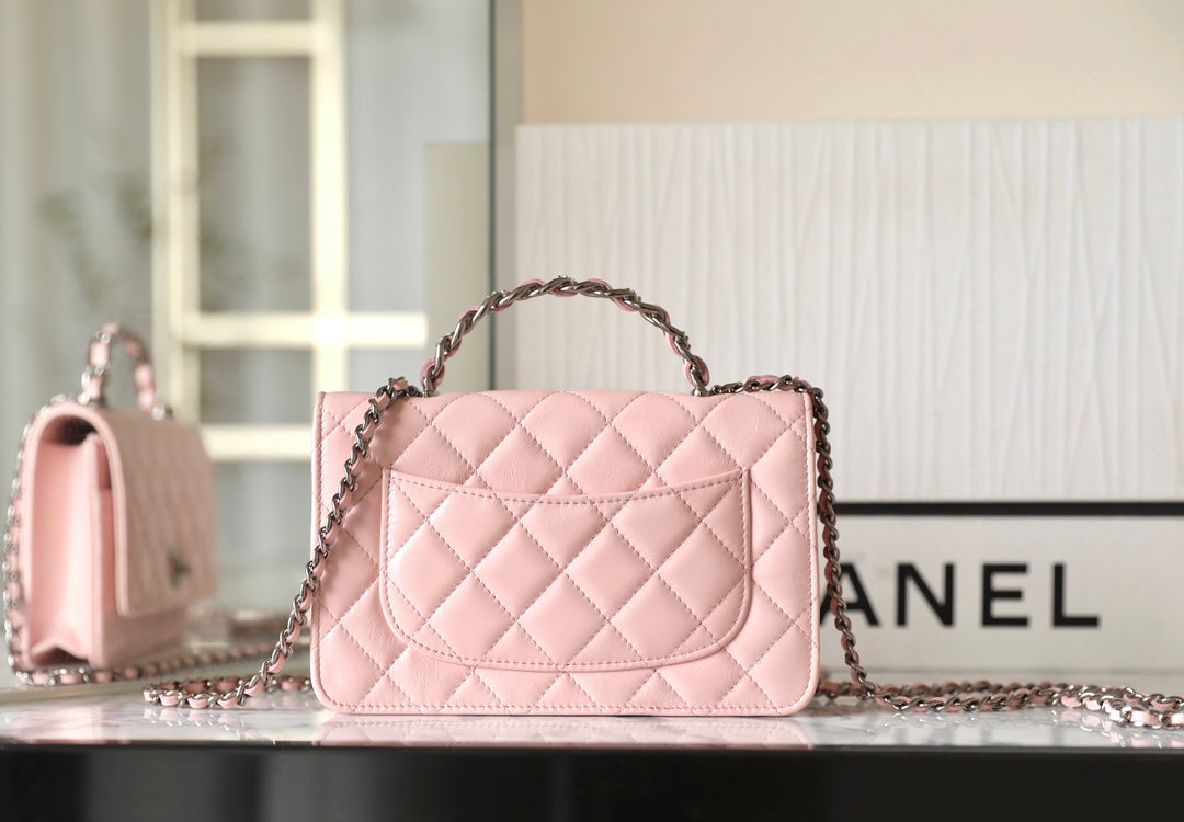 CC WOC 19 PINK LAMBSKIN SILVER HARDWARE