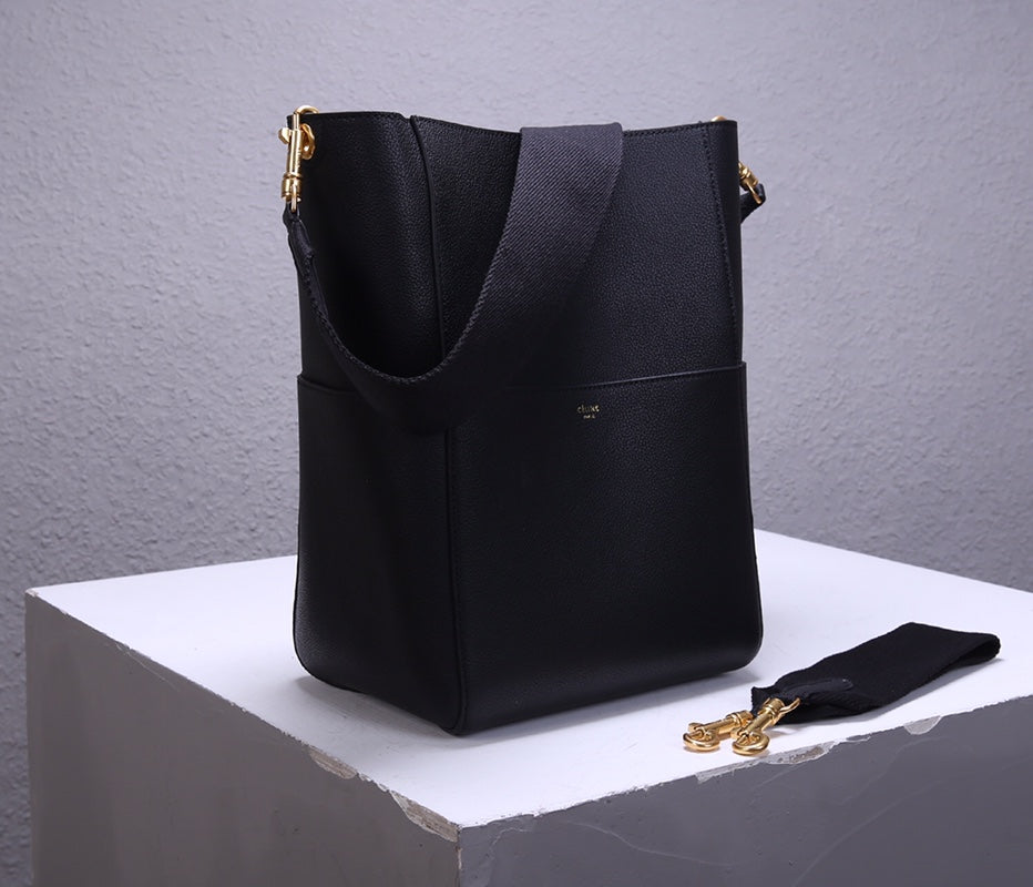 SANGLE SEAU BUCKET 33 BAG BLACK CALFSKIN