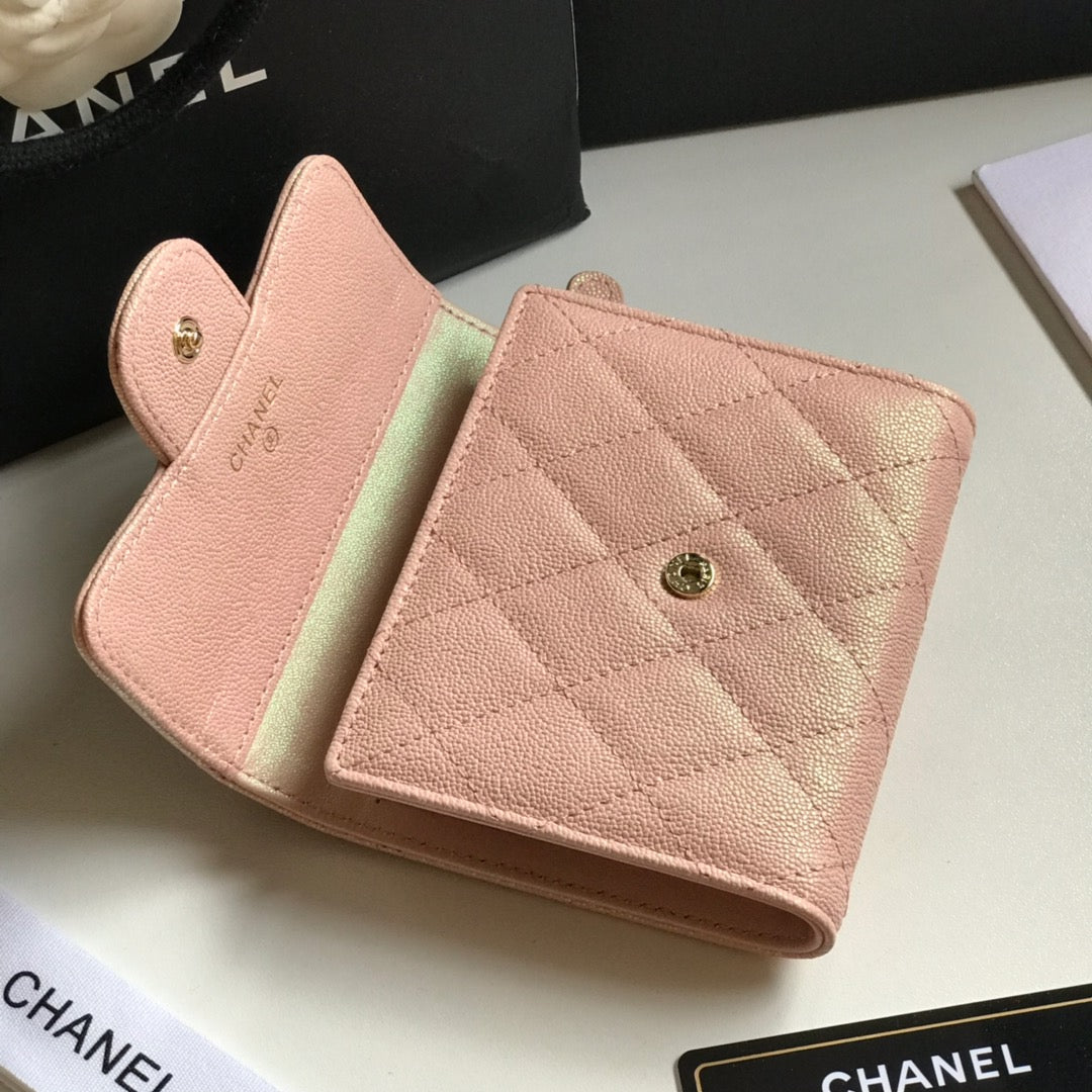 CC FLAP CARD HOLDER 11.5 PALE PINK GRAINED CALFSKIN GOLD ICON