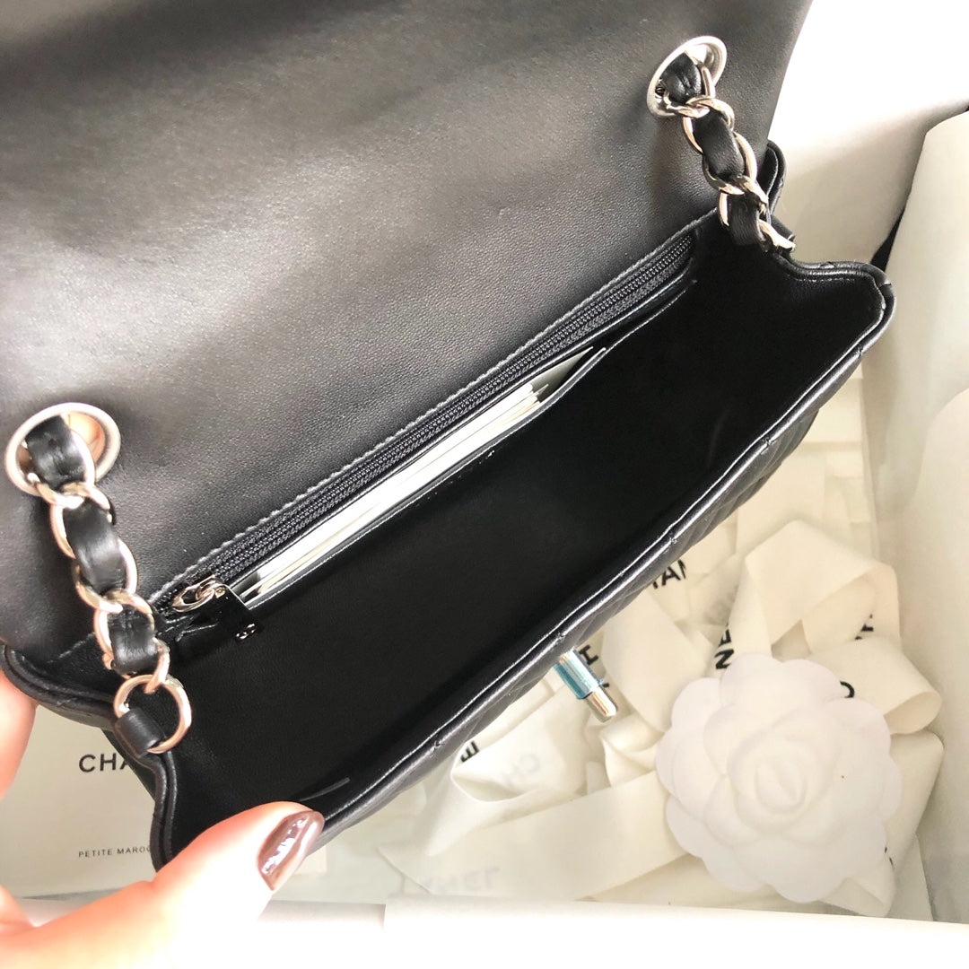 MINI RECTANGLE FLAP BAG 20CM BLACK LAMBSKIN SIILVER HARDWARE