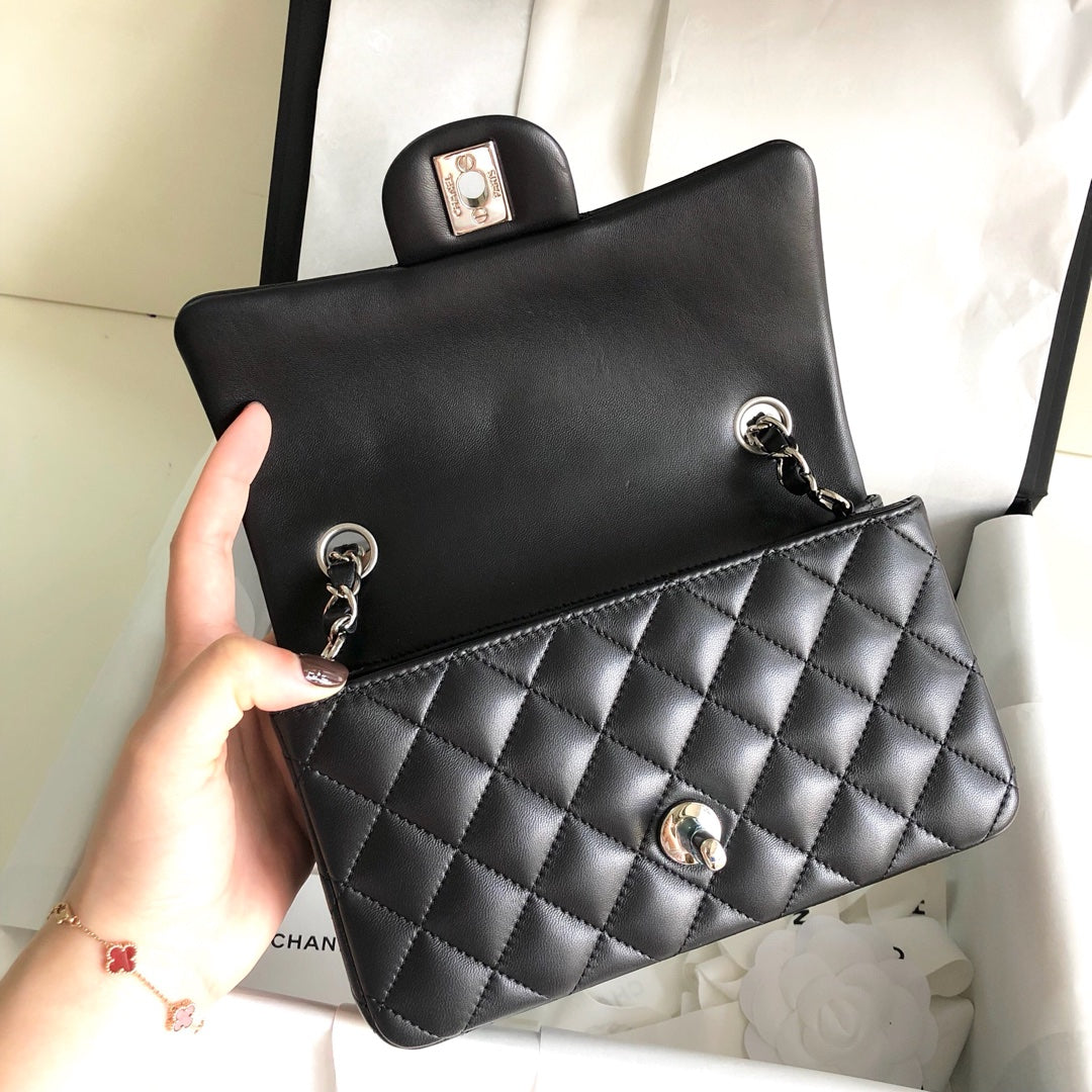 MINI RECTANGLE FLAP BAG 20CM BLACK LAMBSKIN SIILVER HARDWARE