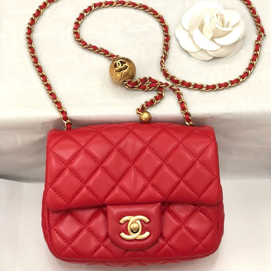 MINI SQUARE CLASSIC FLAP BAG 17CM RED LAMBSKIN GOLD HARDWARE