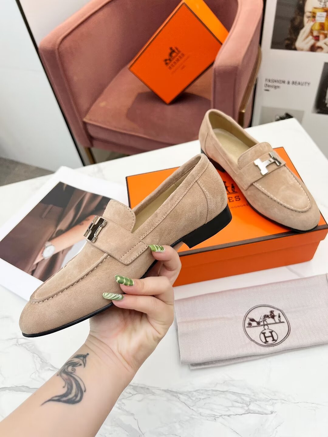 PARIS LOAFER PASTEL PINK SUEDE