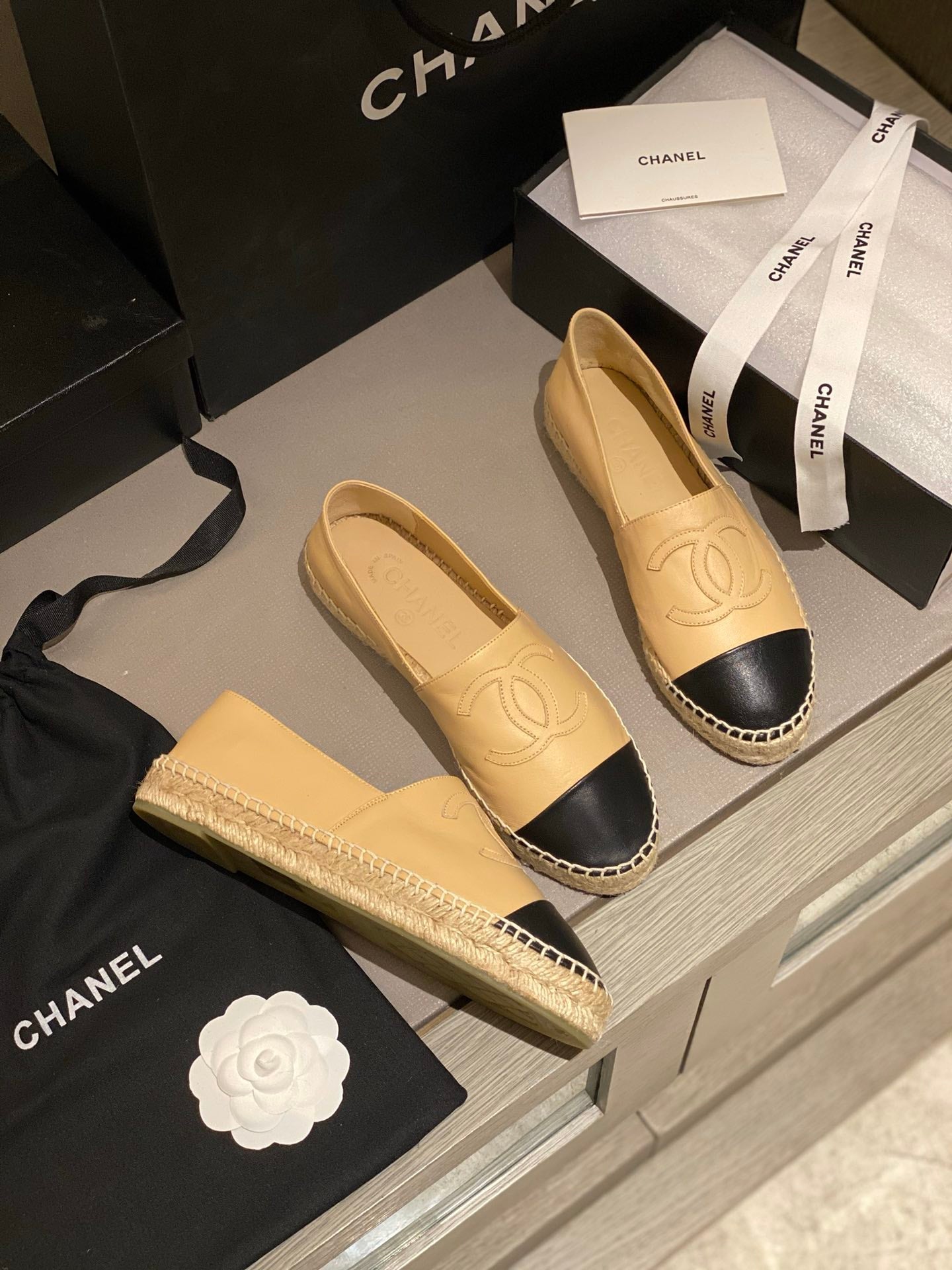 cc espadrilles beige black calfskin