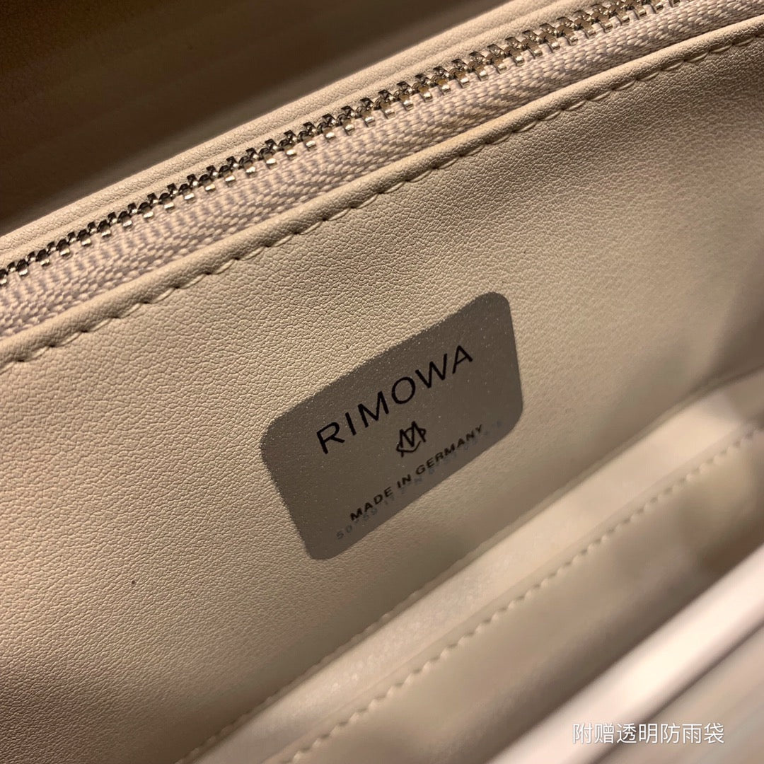 RIMOWA 20 CASE BAG IN SILVER ALUMINUM MAGNESIUM