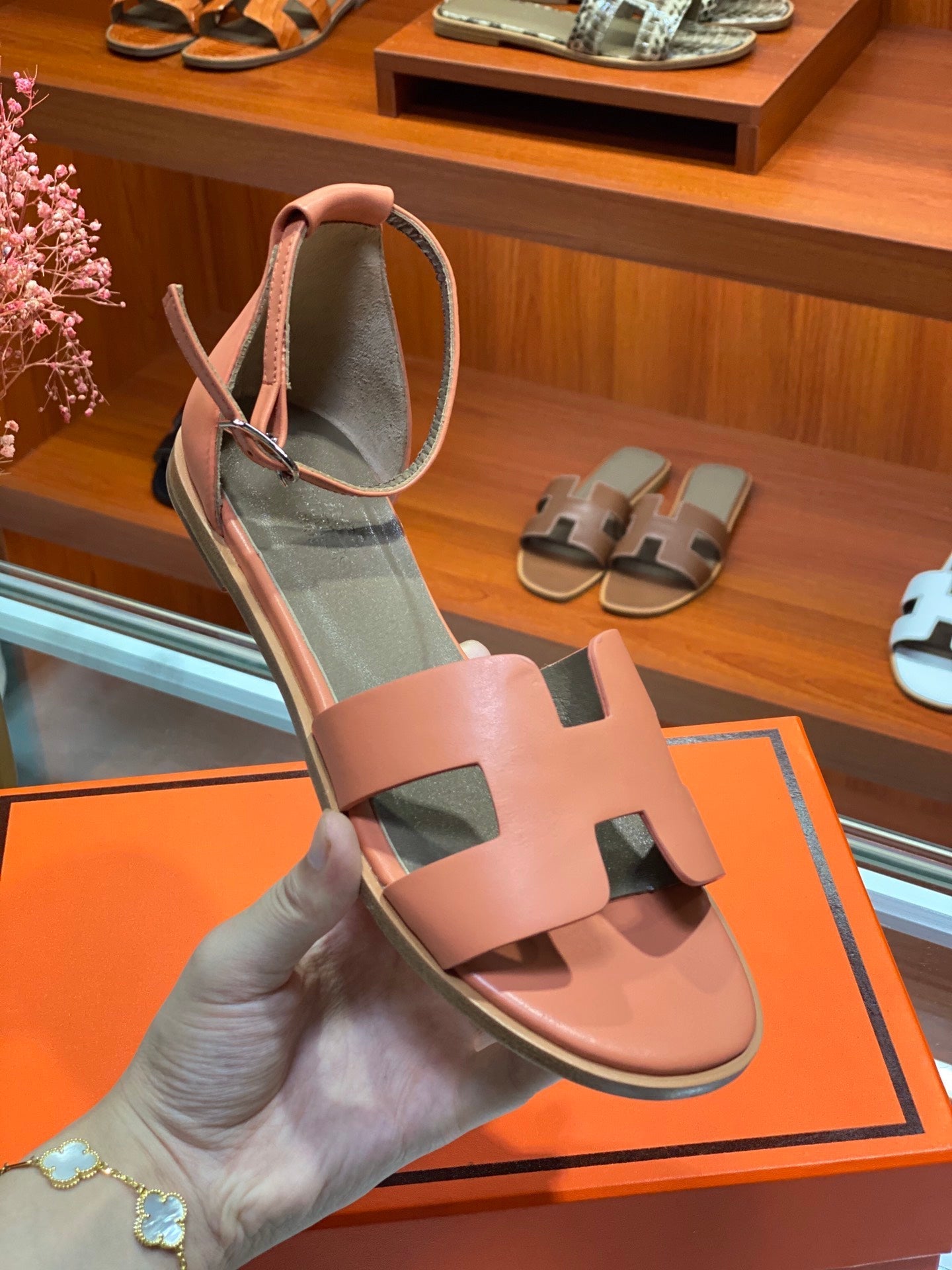 SANTORINI SANDAL FIRE CALFSKIN